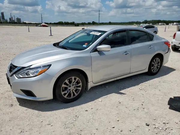1N4AL3AP9GN345345 2016 NISSAN ALTIMA - Image 1