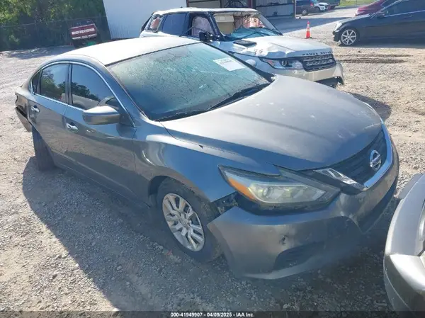 1N4AL3AP9GN350772 2016 NISSAN ALTIMA - Image 1