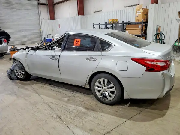 1N4AL3AP9GN351551 2016 NISSAN ALTIMA - Image 2