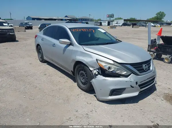 1N4AL3AP9GN352909 2016 NISSAN ALTIMA - Image 1