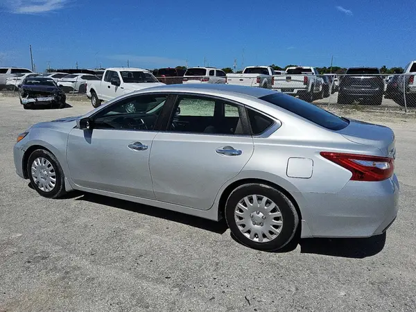 1N4AL3AP9GN354076 2016 NISSAN ALTIMA - Image 2