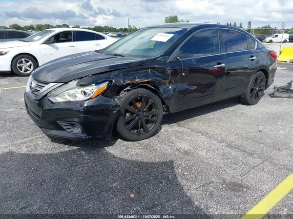 1N4AL3AP9GN354790 2016 NISSAN ALTIMA - Image 2