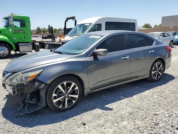 1N4AL3AP9GN379821 2016 NISSAN ALTIMA - Image 1