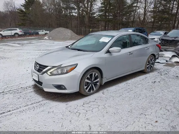 1N4AL3AP9GN385229 2016 NISSAN ALTIMA - Image 2