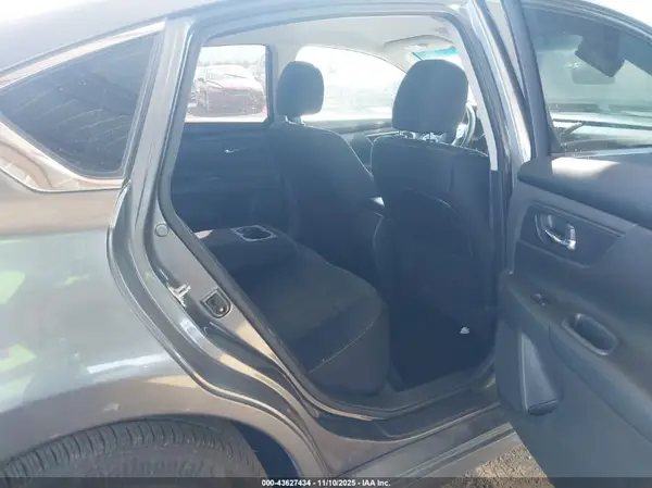 1N4AL3AP9GN385991 2016 NISSAN ALTIMA - Image 8