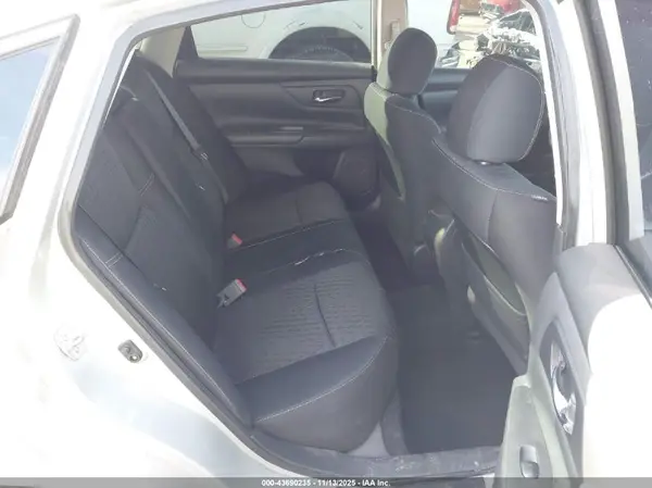 1N4AL3AP9GN386283 2016 NISSAN ALTIMA - Image 8