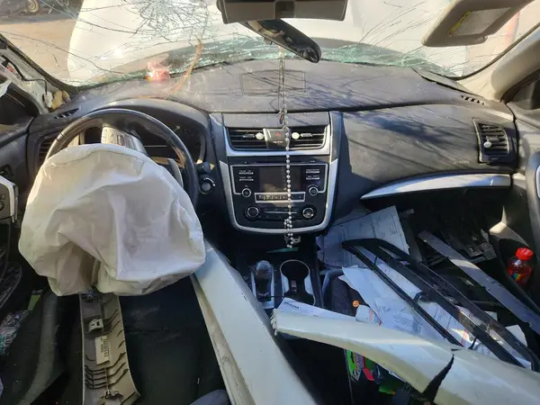 1N4AL3AP9GN388115 2016 NISSAN ALTIMA - Image 8