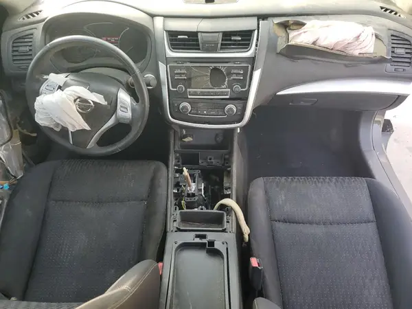 1N4AL3AP9HC110909 2017 NISSAN ALTIMA - Image 8