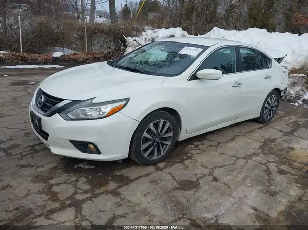 1N4AL3AP9HC111316 2017 NISSAN ALTIMA - Image 2