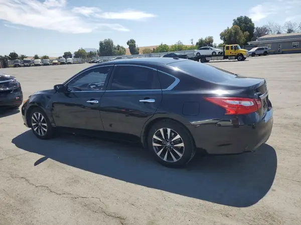 1N4AL3AP9HC111865 2017 NISSAN ALTIMA - Image 2