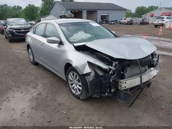 1N4AL3AP9HC115527 2017 NISSAN ALTIMA - Image 1