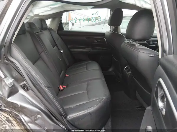 1N4AL3AP9HC117066 2017 NISSAN ALTIMA - Image 8