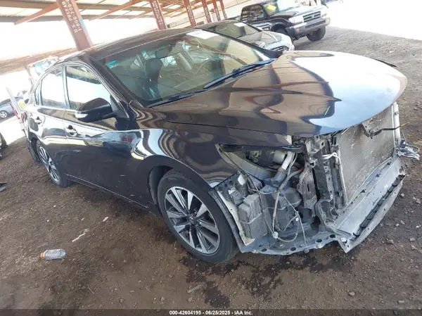 1N4AL3AP9HC119884 2017 NISSAN ALTIMA - Image 1
