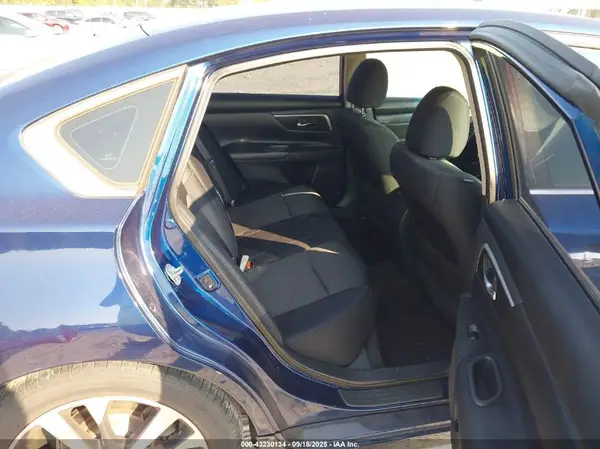 1N4AL3AP9HC119965 2017 NISSAN ALTIMA - Image 8