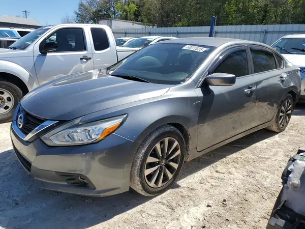 1N4AL3AP9HC120503 2017 NISSAN ALTIMA - Image 1