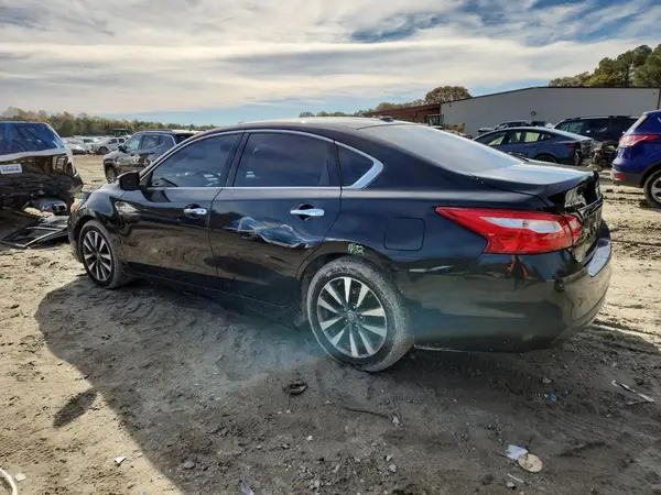 1N4AL3AP9HC121828 2017 NISSAN ALTIMA - Image 2