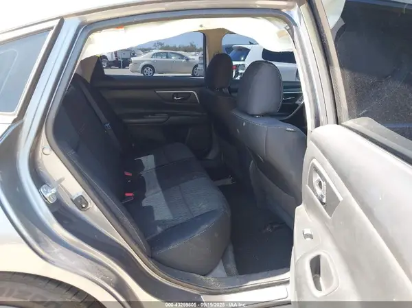 1N4AL3AP9HC123207 2017 NISSAN ALTIMA - Image 8
