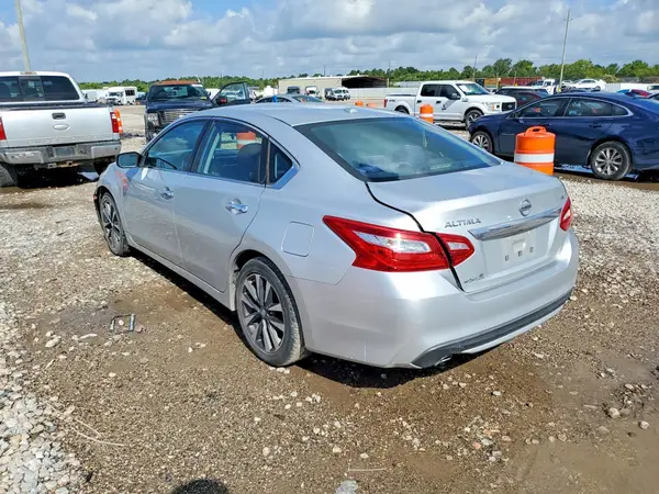 1N4AL3AP9HC125698 2017 NISSAN ALTIMA - Image 2