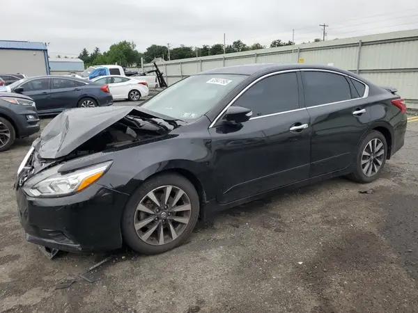 1N4AL3AP9HC126446 2017 NISSAN ALTIMA - Image 1