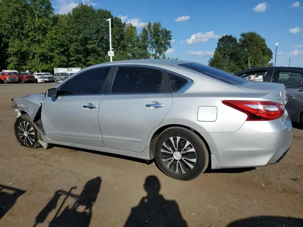 1N4AL3AP9HC127418 2017 NISSAN ALTIMA - Image 2