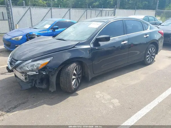 1N4AL3AP9HC129069 2017 NISSAN ALTIMA - Image 2
