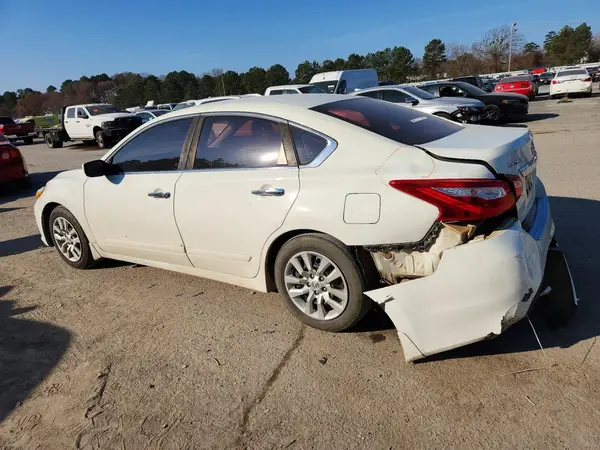 1N4AL3AP9HC132666 2017 NISSAN ALTIMA - Image 2