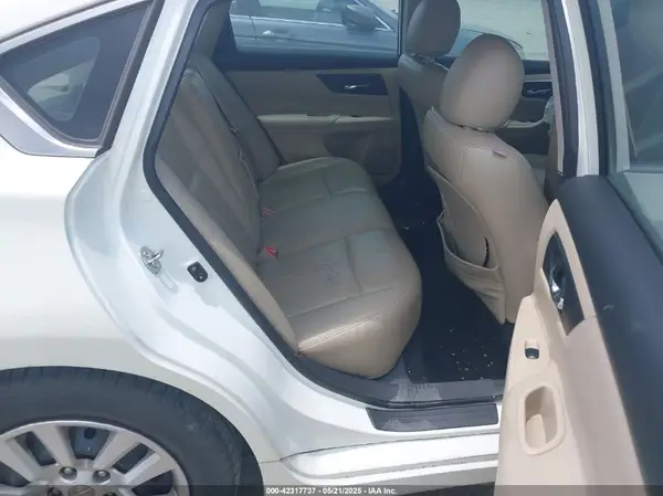 1N4AL3AP9HC133459 2017 NISSAN ALTIMA - Image 8