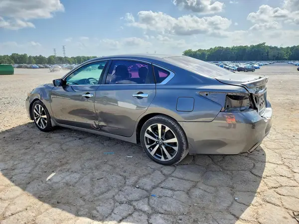 1N4AL3AP9HC135180 2017 NISSAN ALTIMA - Image 2