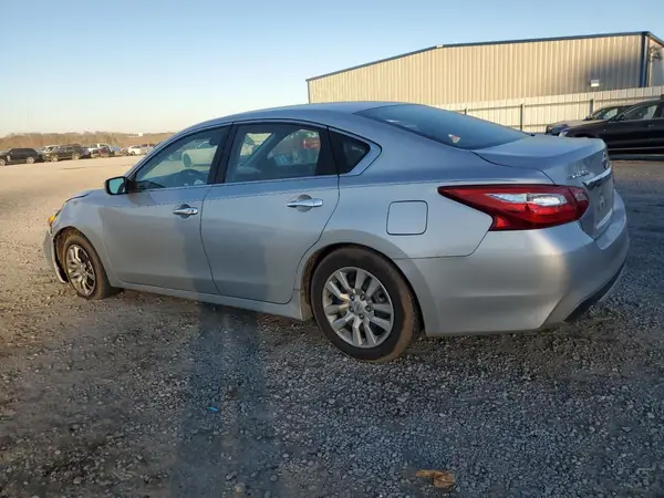 1N4AL3AP9HC135941 2017 NISSAN ALTIMA - Image 2