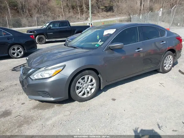 1N4AL3AP9HC138130 2017 NISSAN ALTIMA - Image 2