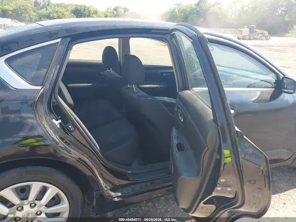1N4AL3AP9HC140637 2017 NISSAN ALTIMA - Image 8