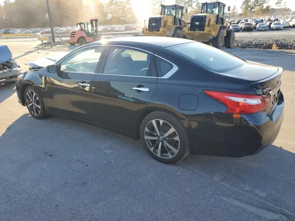 1N4AL3AP9HC142601 2017 NISSAN ALTIMA - Image 2