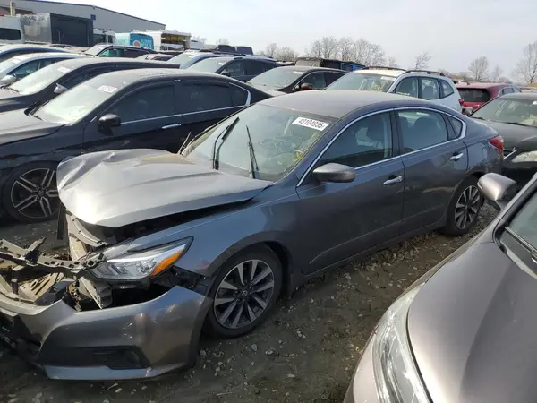 1N4AL3AP9HC142985 2017 NISSAN ALTIMA - Image 1