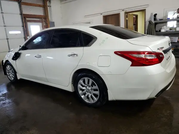 1N4AL3AP9HC146258 2017 NISSAN ALTIMA - Image 2