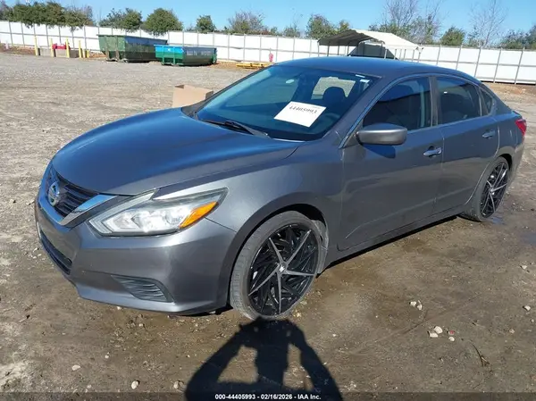 1N4AL3AP9HC147104 2017 NISSAN ALTIMA - Image 2