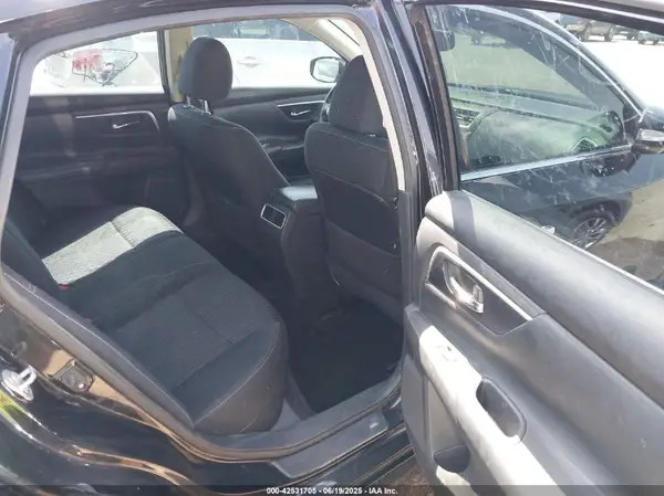 1N4AL3AP9HC147698 2017 NISSAN ALTIMA - Image 8