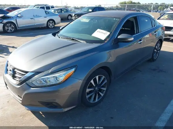1N4AL3AP9HC151234 2017 NISSAN ALTIMA - Image 2