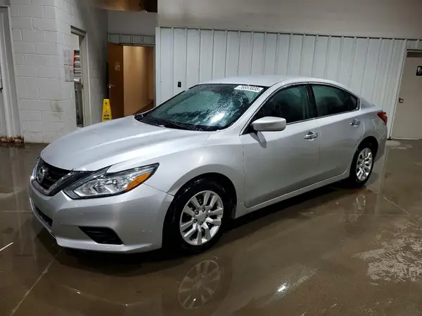 1N4AL3AP9HC151430 2017 NISSAN ALTIMA - Image 1