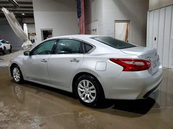 1N4AL3AP9HC151430 2017 NISSAN ALTIMA - Image 2