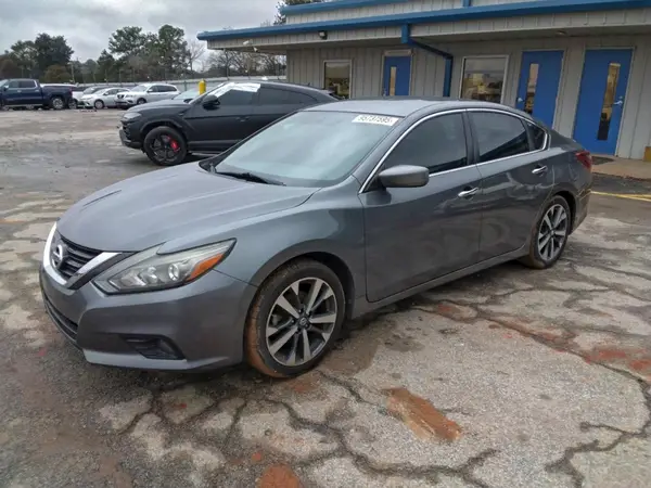 1N4AL3AP9HC152304 2017 NISSAN ALTIMA - Image 1