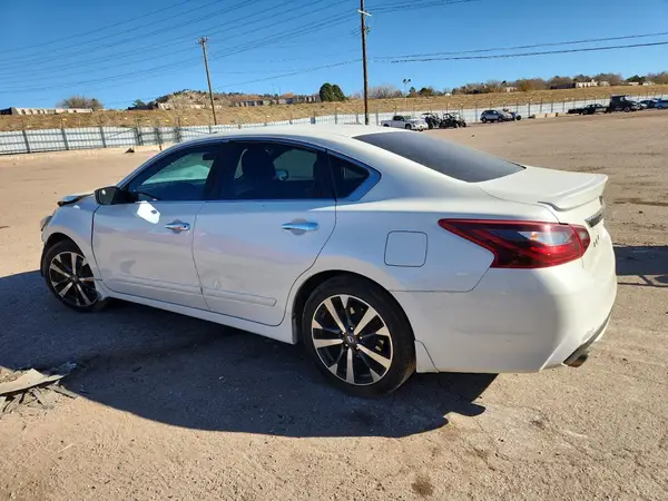 1N4AL3AP9HC152559 2017 NISSAN ALTIMA - Image 2