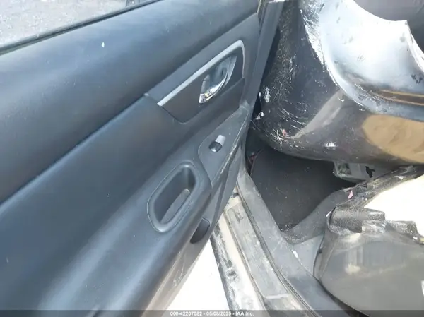 1N4AL3AP9HC152738 2017 NISSAN ALTIMA - Image 8