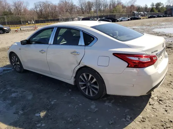 1N4AL3AP9HC155171 2017 NISSAN ALTIMA - Image 2