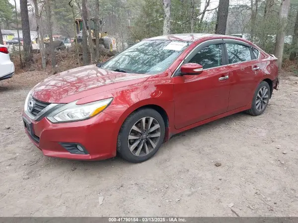 1N4AL3AP9HC156076 2017 NISSAN ALTIMA - Image 2