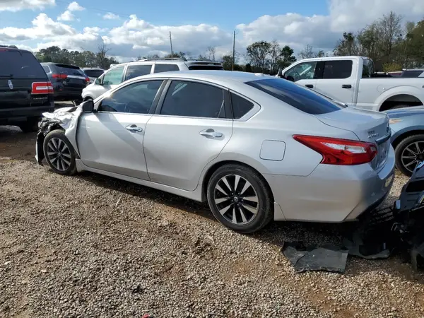 1N4AL3AP9HC159284 2017 NISSAN ALTIMA - Image 2