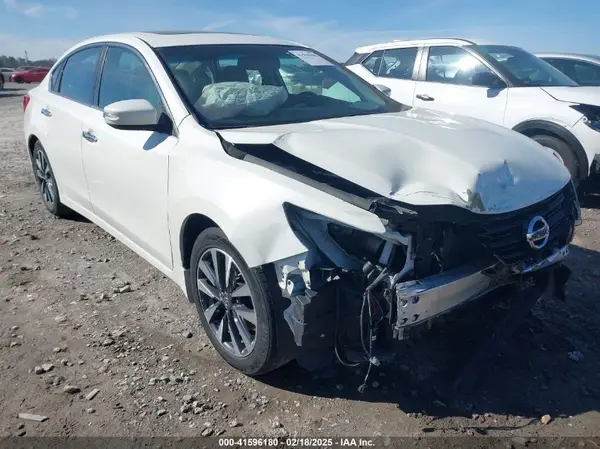 1N4AL3AP9HC159494 2017 NISSAN ALTIMA - Image 1