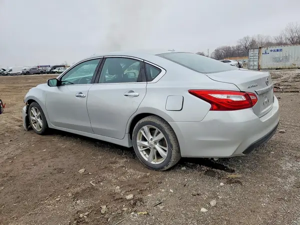 1N4AL3AP9HC164453 2017 NISSAN ALTIMA - Image 2