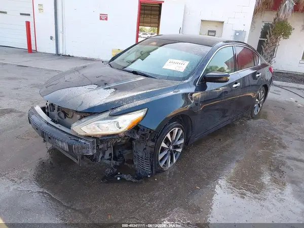 1N4AL3AP9HC165778 2017 NISSAN ALTIMA - Image 2