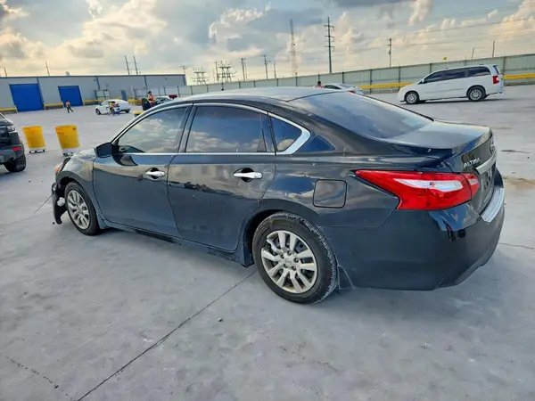 1N4AL3AP9HC166994 2017 NISSAN ALTIMA - Image 2