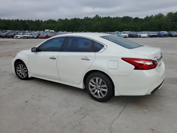 1N4AL3AP9HC168437 2017 NISSAN ALTIMA - Image 2